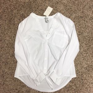 White blouse NEW WITH TAGS